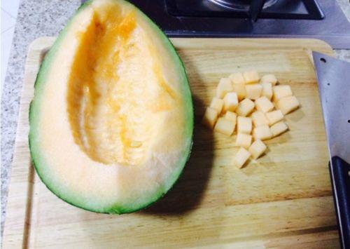 哈密瓜怎么吃热乎的呢视频,视频教你美味升级